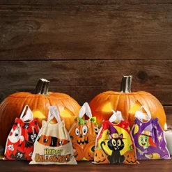 96pcs Drawstring Halloween Treat Bags -Spirit Halloween Shop 12 Designs Trick or Treat Drawstring Bags 96 Pcs 3 600x600 1