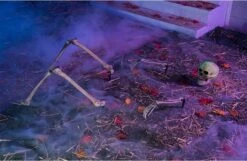 5Pcs Lighted Skeleton Groundbreaker Yard Stakes (Green Light) -Spirit Halloween Shop 12848 4 600x391 1