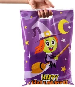 72pcs Halloween Character Themed Halloween Plastic Bags -Spirit Halloween Shop 13300 6 600x694 1