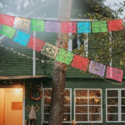 16pcs Plastic Papel Picado Day Of The Dead Banner 11 16pcs Plastic Papel Picado Day Of The Dead Banner -Spirit Halloween Shop 16Pcs Day of the Dead Banner 4 result 600x600 1