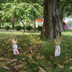 Groundbreaker Bloodstain Arm Stake Decorations -Spirit Halloween Shop 17.25 Bloody Arm Lawn Stakes 2 600x600 1