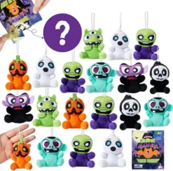 18Pcs Blind Bag Halloween Mini Plush Toy Assortment