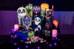 24Pcs Halloween Die-Cut Flip Over Gift Bags -Spirit Halloween Shop 24Pcs Halloween Die Cut Flip Over Gift Bags 5 result 600x401 1