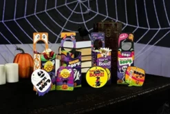 52pcs Halloween Treat Boxes With You've Been Boo'd Cards