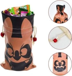 12Pcs Trick Or Treat Canvas Bags 12 12Pcs Trick Or Treat Canvas Bags -Spirit Halloween Shop 4 5dc34ec9 2b52 4abe 89a4 4c99010fb19f 600x635 1