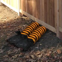 Orange Wicked Witch Legs Decoration 19.5in -Spirit Halloween Shop 6 fd42768a 25e7 4862 a369 eaefd226d657 600x600 1