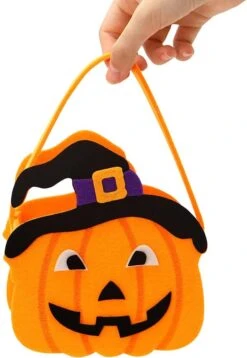 6pcs Halloween Trick Or Treat Baskets -Spirit Halloween Shop 71tBD1OOkCL. AC SL1500 600x870 1