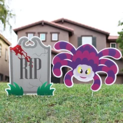9pcs Halloween Outdoor Corrugate Yard Stake Signs 9 9pcs Halloween Outdoor Corrugate Yard Stake Signs -Spirit Halloween Shop 9 Pcs Friendly Halloween Corrugate Yard Stake Signs 1 600x600 1