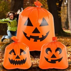 6pcs Pumpkin Bags 36in X 48in & 24in X 30in -Spirit Halloween Shop Jack O Pumpkin Lawn Bags 6 Packs 3 600x600 1