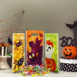 96Pcs Multi-Character Halloween Treat Bags