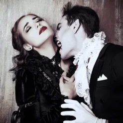 6pcs Halloween Vampire Fangs -Spirit Halloween Shop Vampire Fangs False Teeth Cosplay Kit 6 Pcs 4 结果 600x600 1